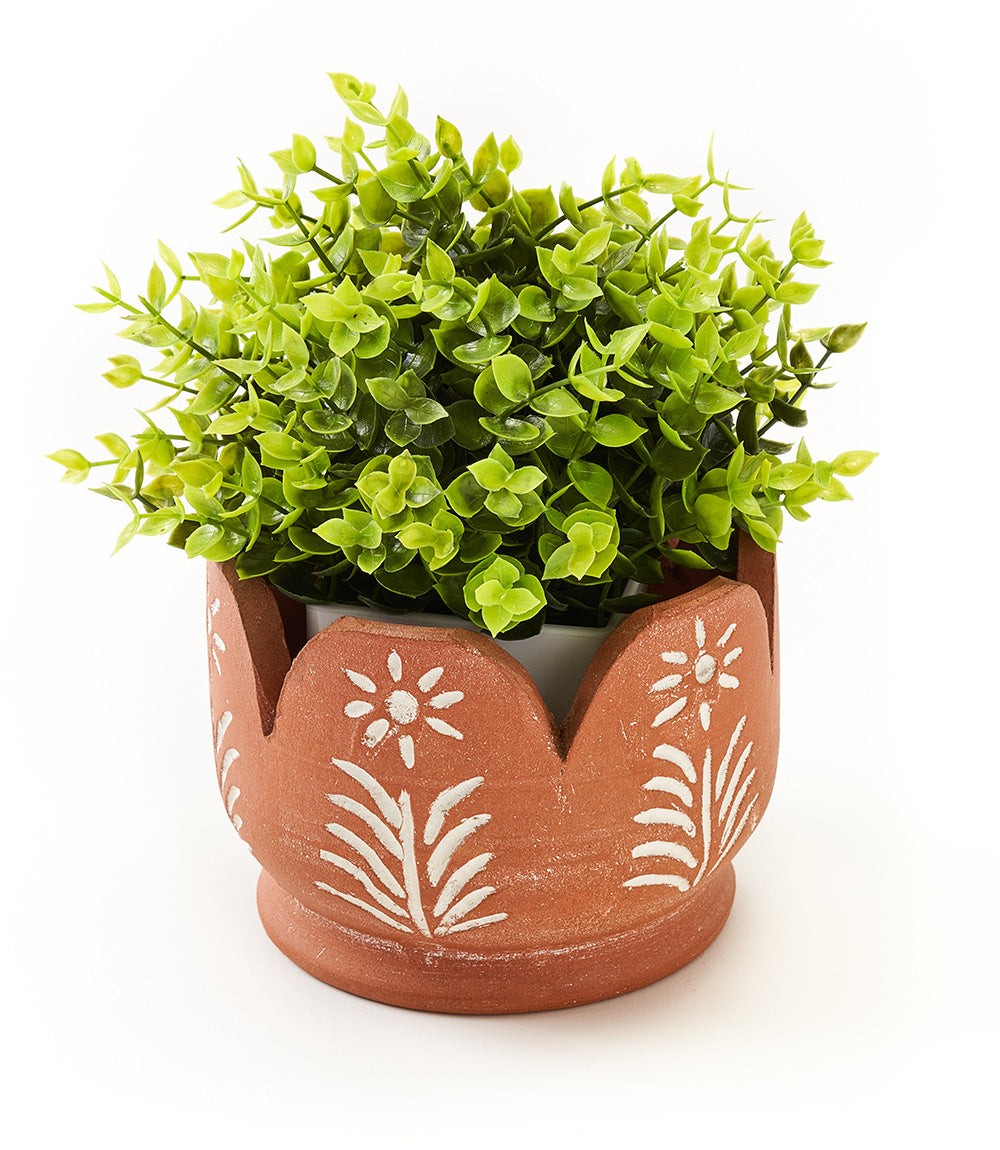 Vasanta Petals Planter with Drainage - Terracotta by Matr Boomie