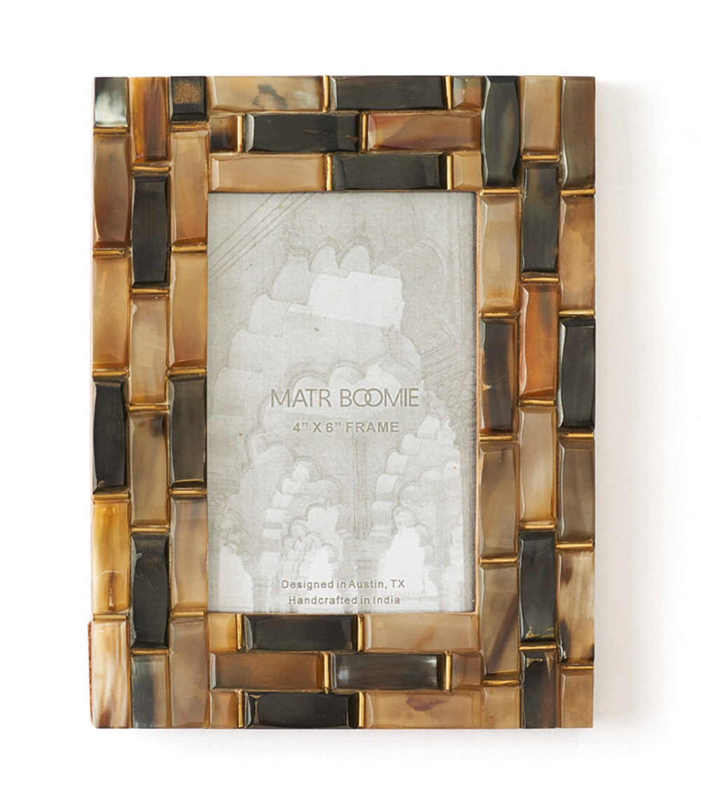 4x6 Beveled Picture Frame - Assorted Carved Horn, Brass Accent