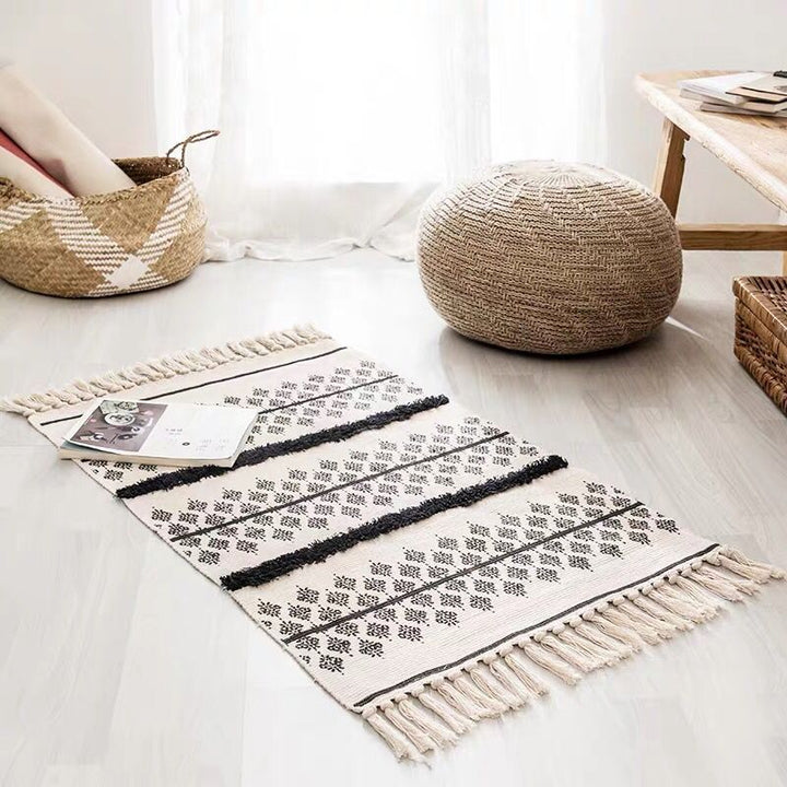 Bohemian Hand-Woven Tassel Carpet Rug - Cotton and Linen Blend