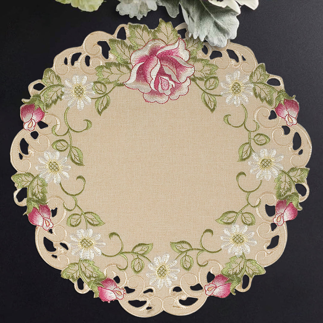 Beige Table Linens by Decozen